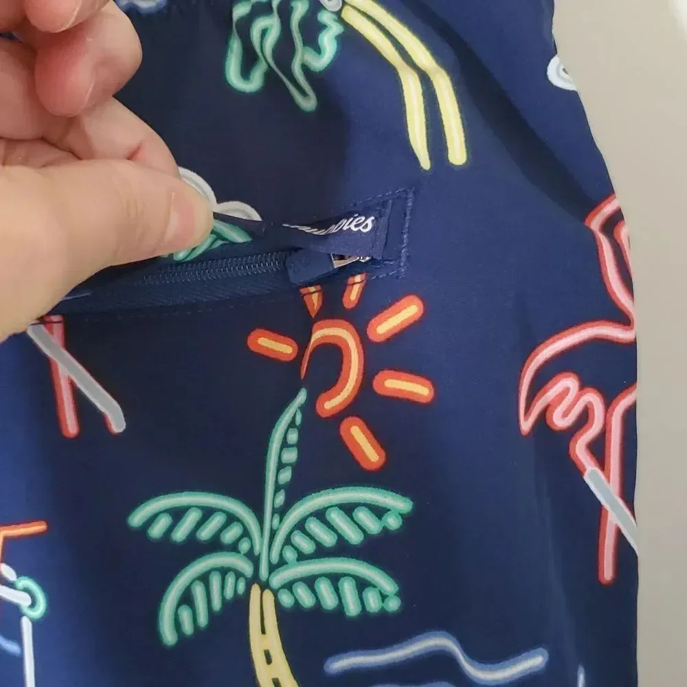 chubbies neon lights